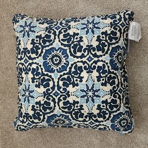 Indoor / outdoor pillows